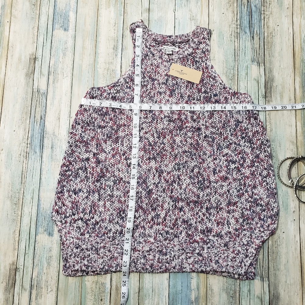 American Eagle Knit Top. - Picture 3 of 8